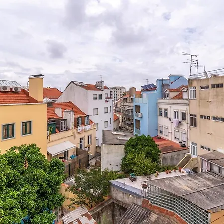 Spacious 2bedroom Close To Amoreiras By Guestready Лиссабон